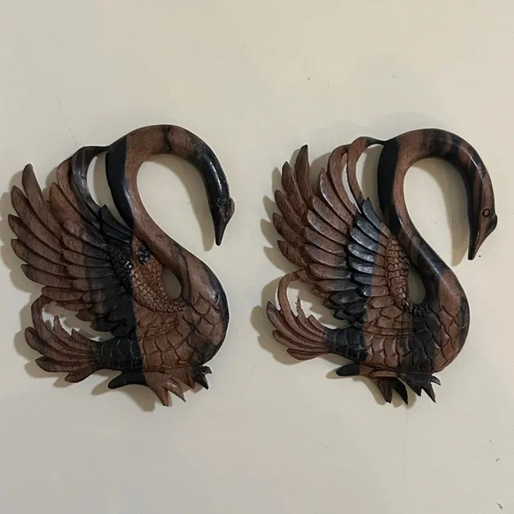 Lot of 9 beautiful organic hangers size 2 TAWAPA brass, bone, wood - Picture 6 of 12